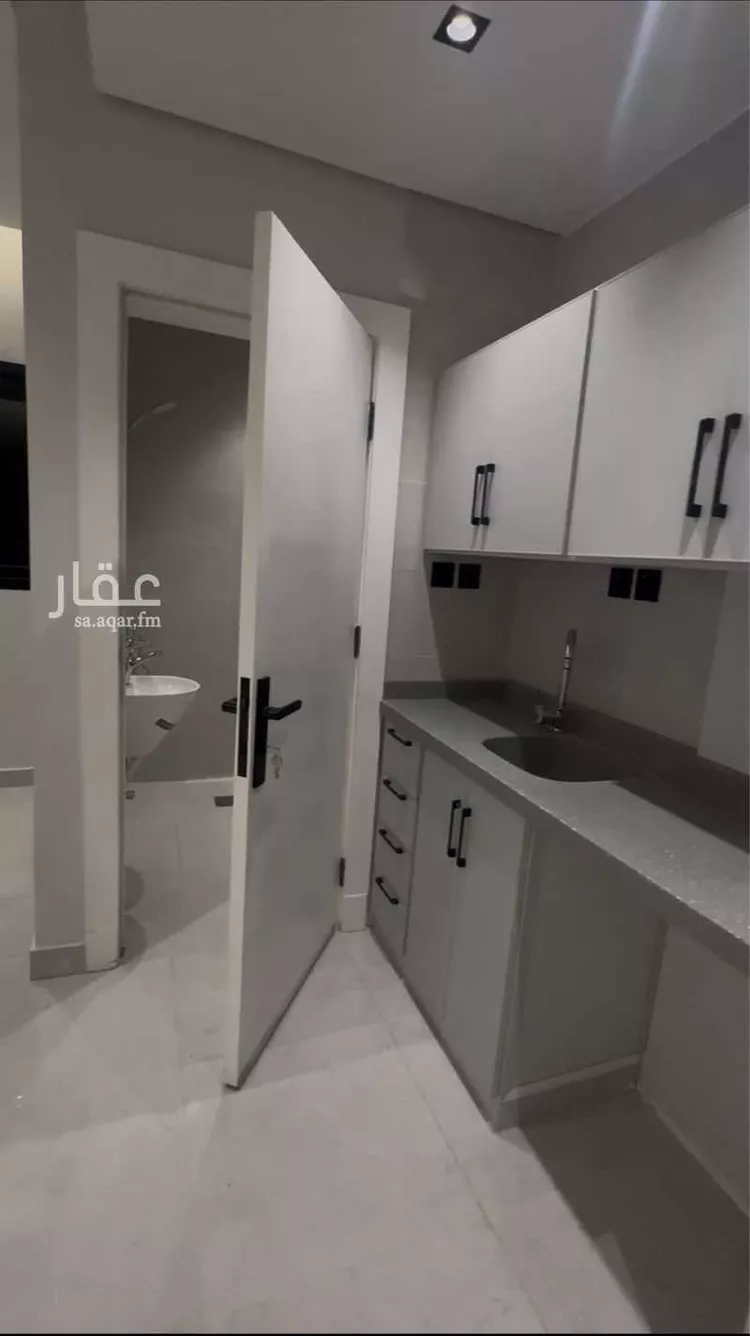 شقة للإيجار في شارع الحسين بن علي, حي الإزدهار, مدينة الرياض, منطقة الرياض