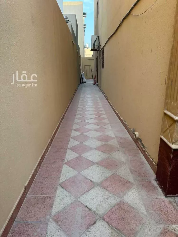 فيلا للبيع في شارع المطارفة, حي الحزم, مدينة الرياض, منطقة الرياض صورة 2