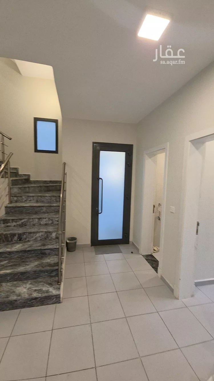 فيلا للبيع في حي الإسكان الجنوبي, مدينة الدمام, المنطقة الشرقية صورة 2
