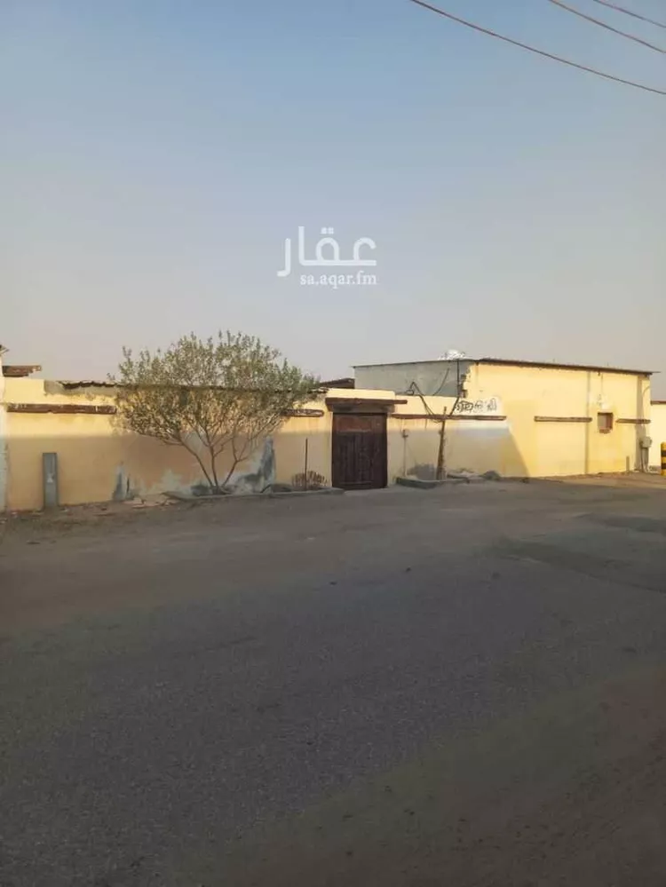 Floor for Rent in Buqayq Ishbiliyah
