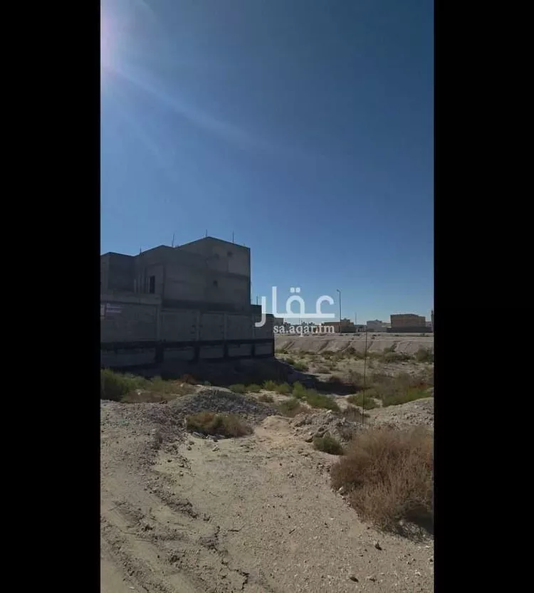 أرض للبيع في شارع حي ج16 4, حي حي البساتين - بقيق, مدينة بقيق, المنطقة الشرقية