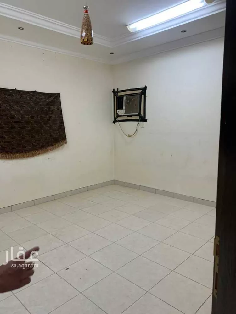 شقة للبيع في شارع الحسن بن إبراهيم, حي السعادة, مدينة الرياض, منطقة الرياض صورة 3