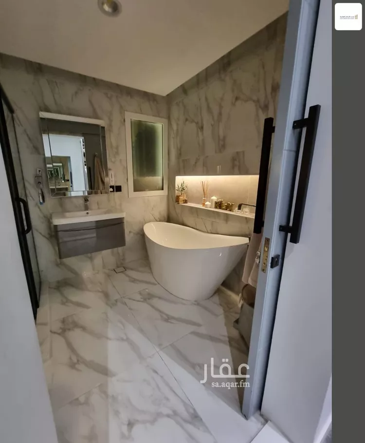 فيلا للبيع في شارع اسماعيل النبيه, حي اللؤلؤ, مدينة جدة, منطقة مكة المكرمة صورة 5