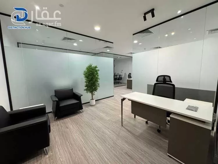 مكتب تجاري للإيجار في شارع الملك فهد الفرعي, حي العليا, مدينة الرياض, منطقة الرياض صورة 3