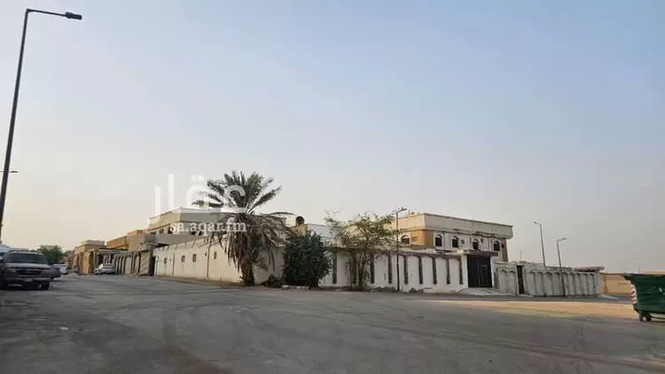فيلا للبيع في شارع علي بن الساعي ، حي السعادة ، الرياض ، منطقة الرياض صورة 3