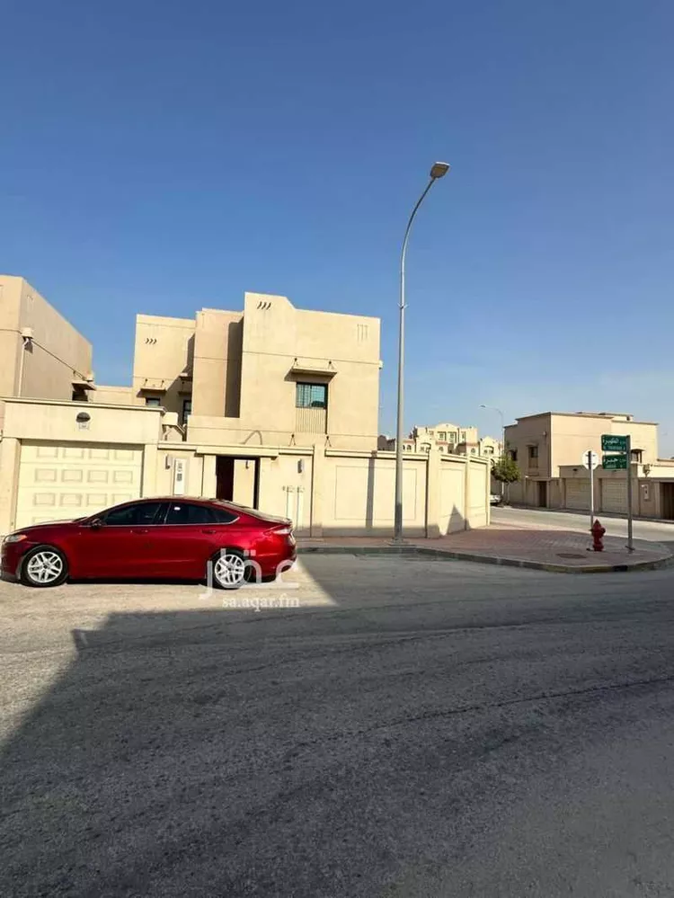فيلا للإيجار في شارع الظهيرة ، حي جلمودة ، الجبيل ، الجبيل