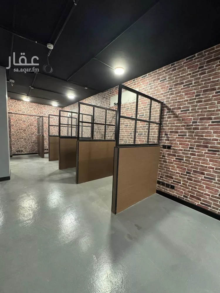 مكتب تجاري للإيجار في شارع المحمديه, حي المحمدية, مدينة جدة, منطقة مكة المكرمة 17