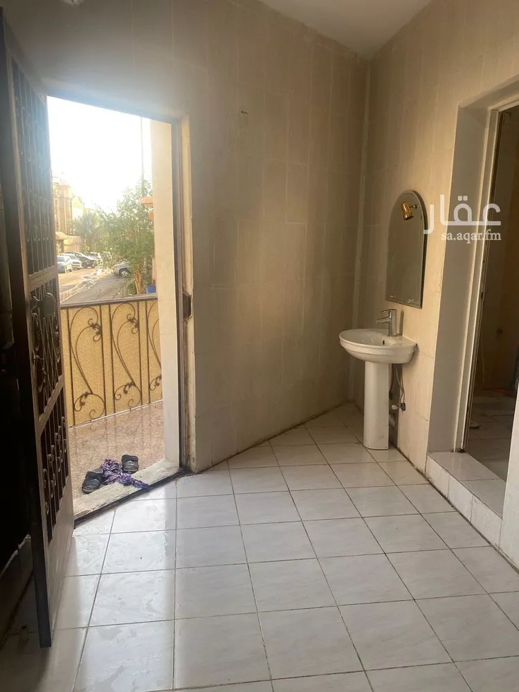 شقة للإيجار في شارع غيلان بن سلمه, حي السامر, مدينة جدة, منطقة مكة المكرمة صورة 3