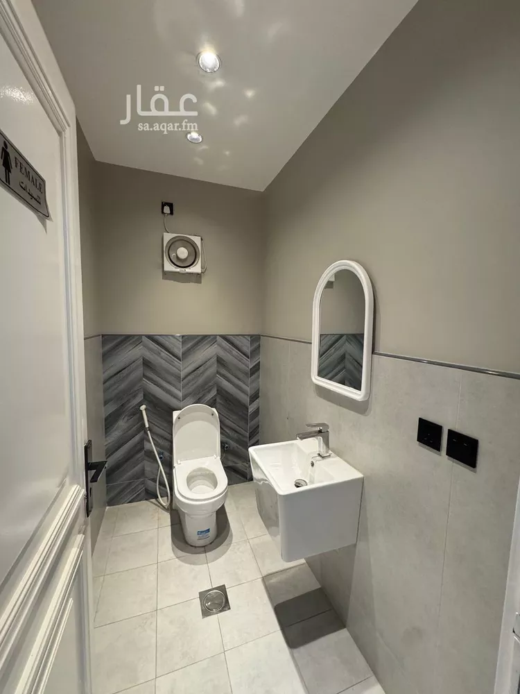 مكتب تجاري للإيجار في شارع المحمديه, حي المحمدية, مدينة جدة, منطقة مكة المكرمة 11