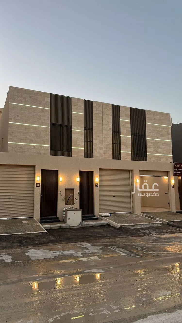 دور للبيع في شارع حسين الأبريقي, حي عكاظ, مدينة الرياض, منطقة الرياض