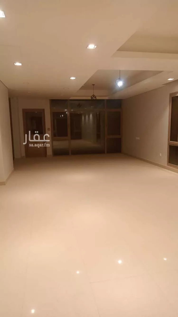 فيلا للإيجار في شارع احمد بن محمد الصباغ, حي المونسية, مدينة الرياض, منطقة الرياض صورة 4
