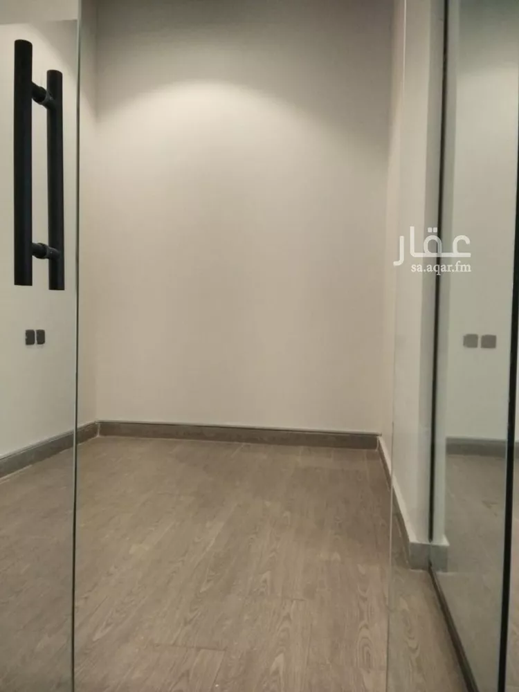 مكتب تجاري للإيجار في شارع عثمان بن عفان الفرعي, حي النرجس, مدينة الرياض, منطقة الرياض