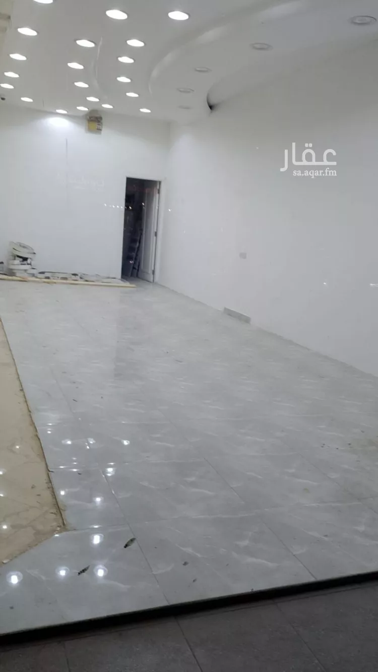 محل للإيجار في شارع الحسن بن علي, حي الروضة, مدينة الرياض, منطقة الرياض صورة 2