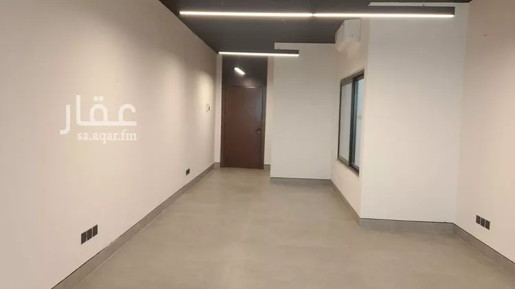 مكتب تجاري للإيجار في شارع الحسن بن علي, حي الروضة, مدينة الرياض, منطقة الرياض صورة 4