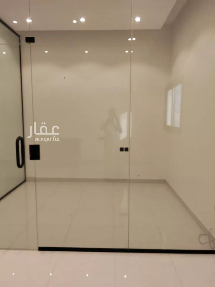 مكتب تجاري للإيجار في شارع عثمان بن عفان الفرعي, حي النرجس, مدينة الرياض, منطقة الرياض صورة 3