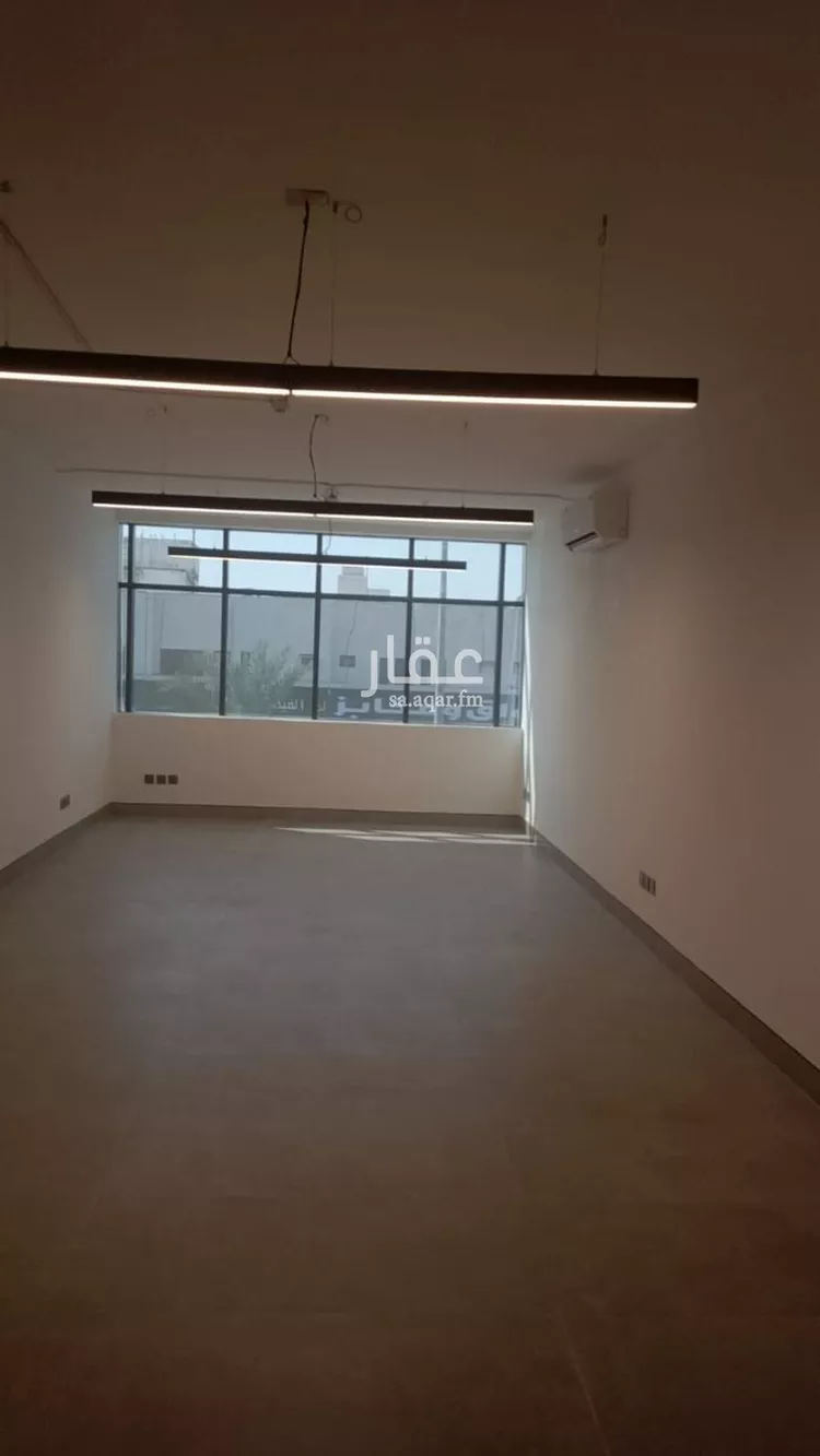 مكتب تجاري للإيجار في شارع الحسن بن علي, حي الروضة, مدينة الرياض, منطقة الرياض