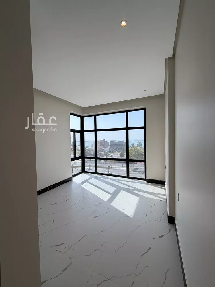 شقة للإيجار في شارع الملك عبد الله بن عبدالعزيز, حي الشاطئ الغربي, مدينة الدمام, المنطقة الشرقية صورة 5