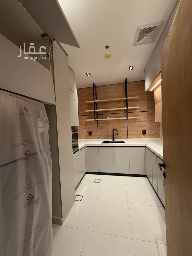 شقة للإيجار في شارع سكاكا, حي الحمراء, مدينة الخبر, المنطقة الشرقية صورة 4