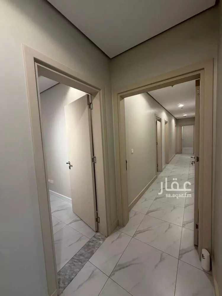 شقة للإيجار في شارع 13ا, حي الحمراء, مدينة الخبر, المنطقة الشرقية صورة 4