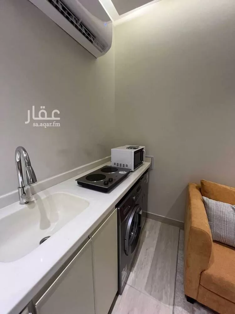 استوديو للإيجار في شارع بقيق, حي الحمراء, مدينة الخبر, المنطقة الشرقية صورة 2