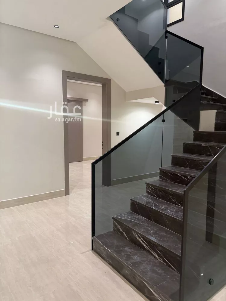 فيلا للبيع في شارع عرعر, حي الصواري, مدينة الخبر, المنطقة الشرقية صورة 5