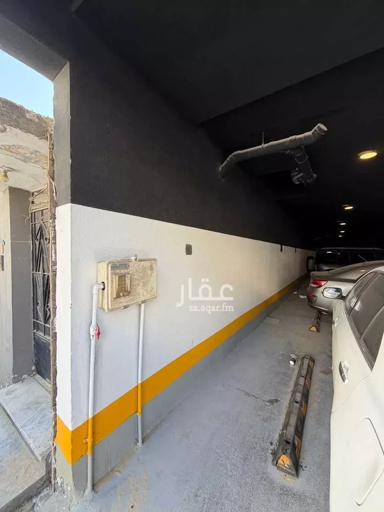 Building for Sale in Al Khobar Madinat Al Umal صورة 3
