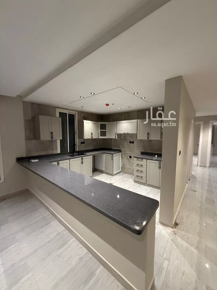 شقة للإيجار في شارع القيصومة, حي الحمراء, مدينة الخبر, المنطقة الشرقية صورة 2