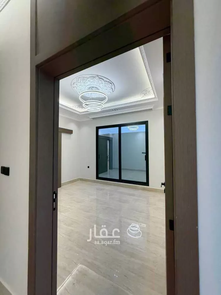 فيلا للبيع في شارع عبدالرحمن ابن كعب الانصاري, حي اللؤلؤ, مدينة الخبر, المنطقة الشرقية 9