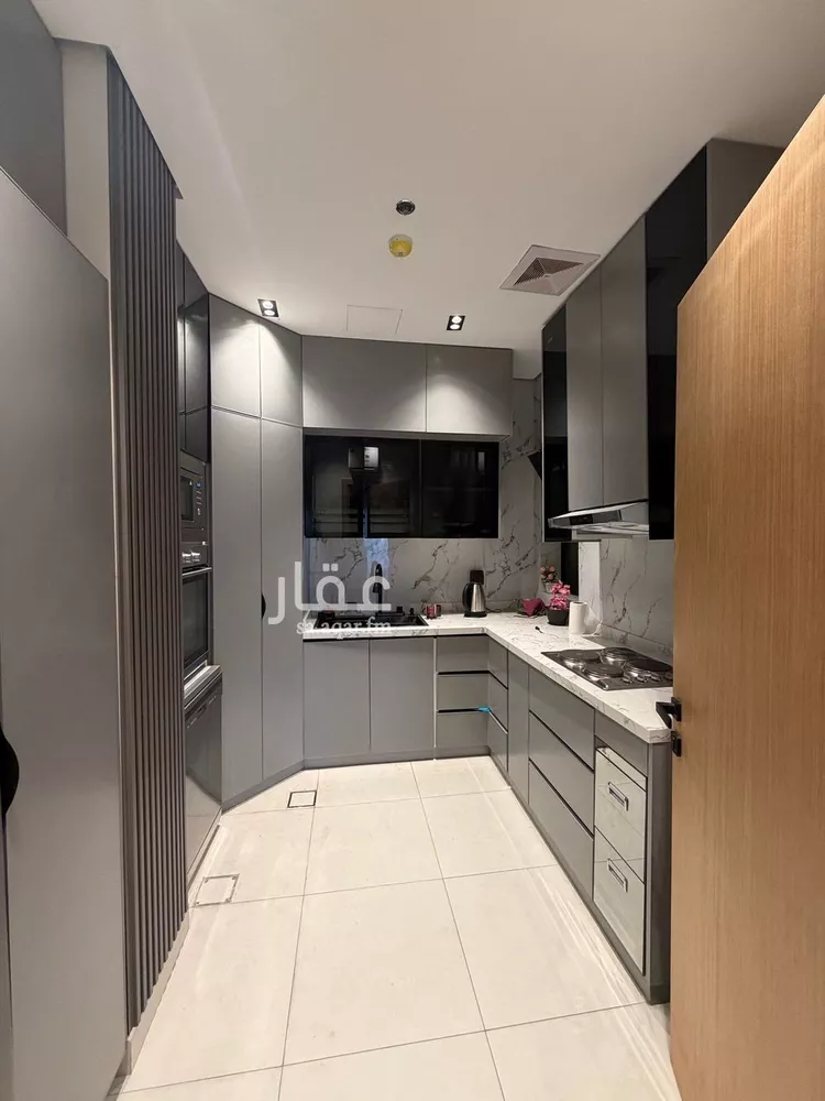 شقة للإيجار في شارع سكاكا, حي الحمراء, مدينة الخبر, المنطقة الشرقية صورة 4