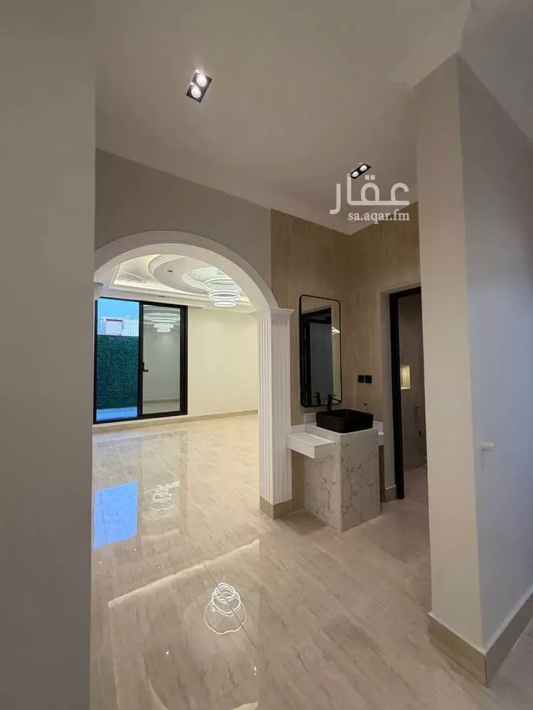 فيلا للبيع في شارع عبدالرحمن ابن كعب الانصاري, حي اللؤلؤ, مدينة الخبر, المنطقة الشرقية صورة 5