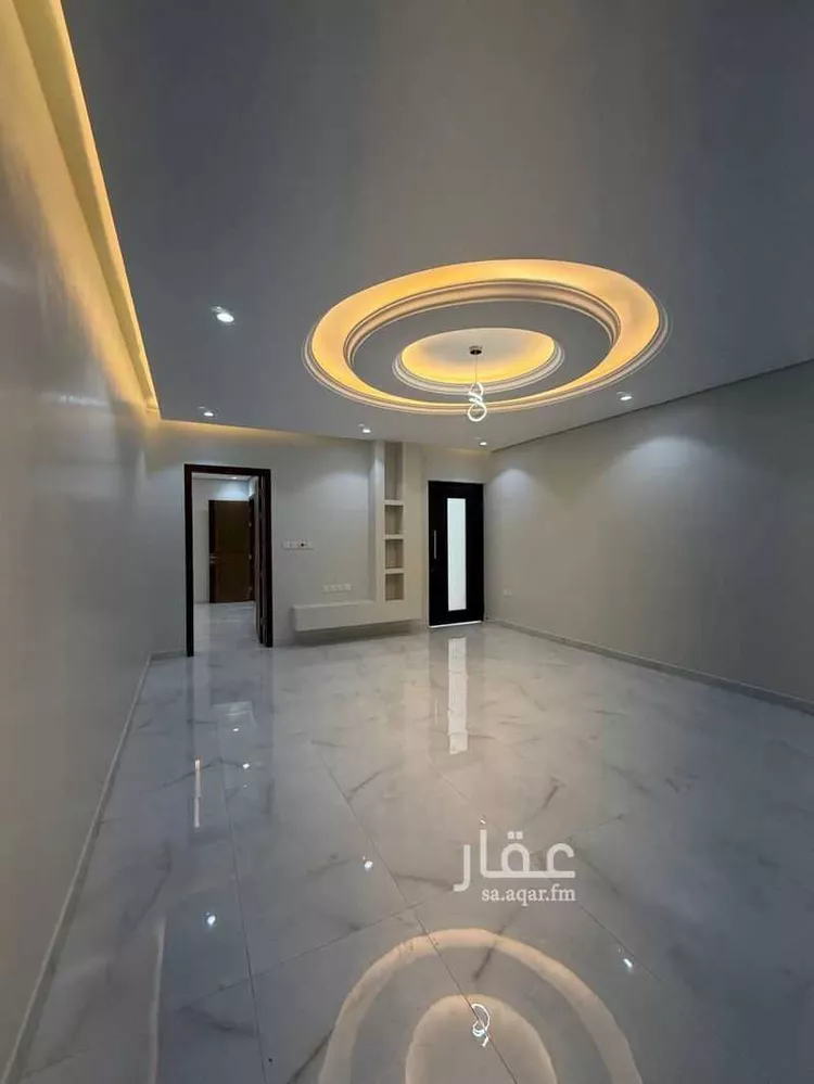 فيلا للبيع في شارع البراء بن مالك, حي الشراع, مدينة الخبر, المنطقة الشرقية صورة 2