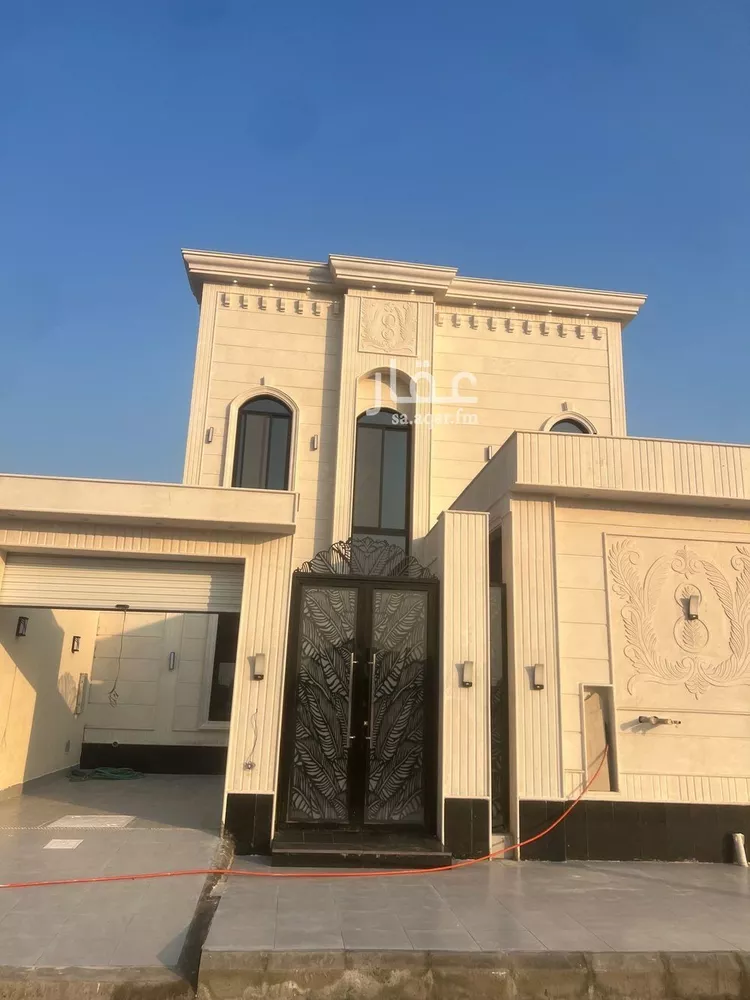 فيلا للبيع في شارع عبدالرحمن ابن كعب الانصاري, حي اللؤلؤ, مدينة الخبر, المنطقة الشرقية