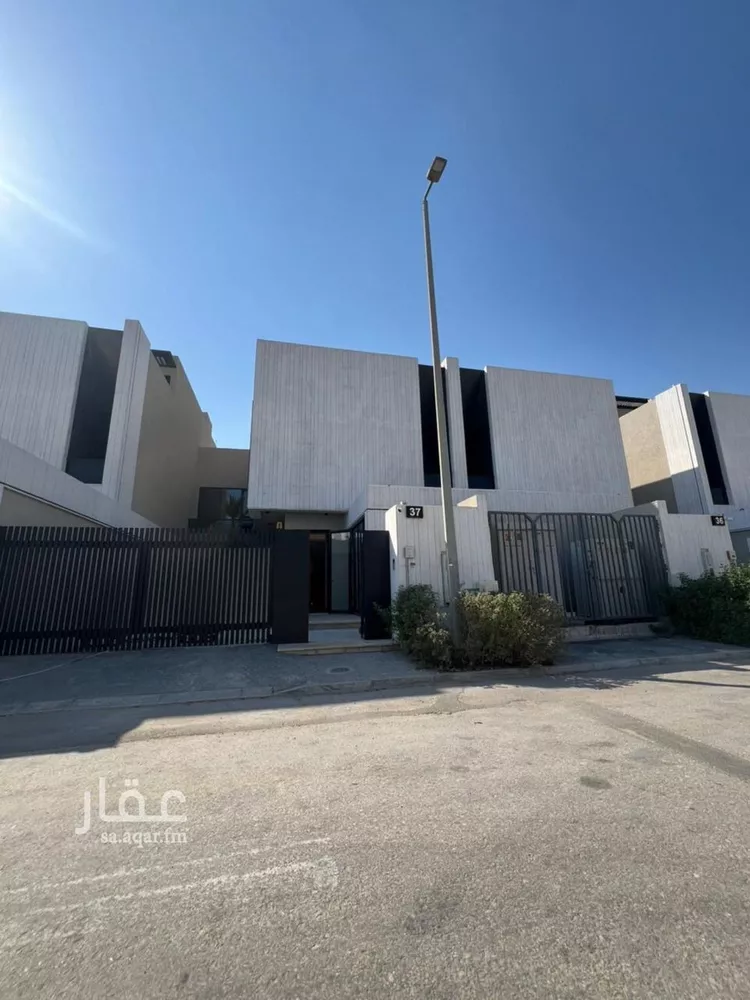 فيلا للبيع في شارع 15ا, حي الصدفة, مدينة الدمام, المنطقة الشرقية