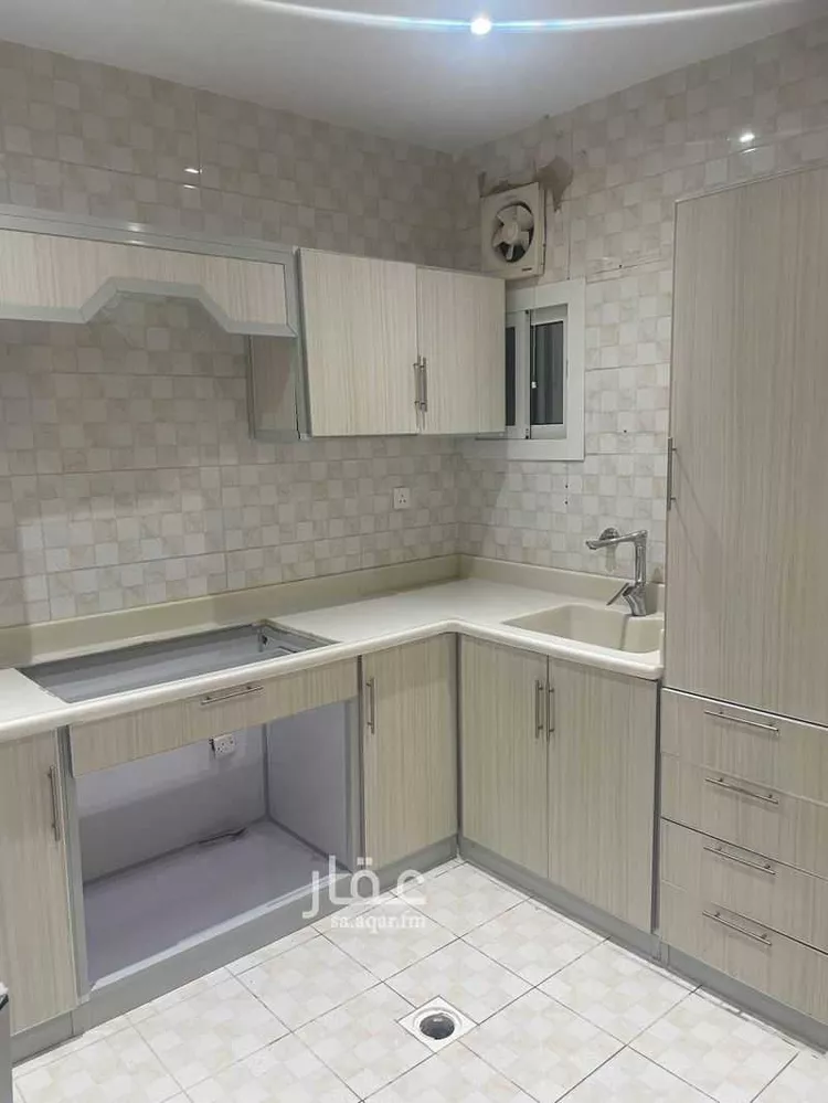 شقة للإيجار في شارع إبن العالمه ، حي الصفا ، جدة ، جدة صورة 3