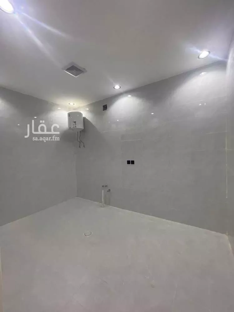 شقة للإيجار في شارع العزم, حي بدر, مدينة الرياض, منطقة الرياض 8