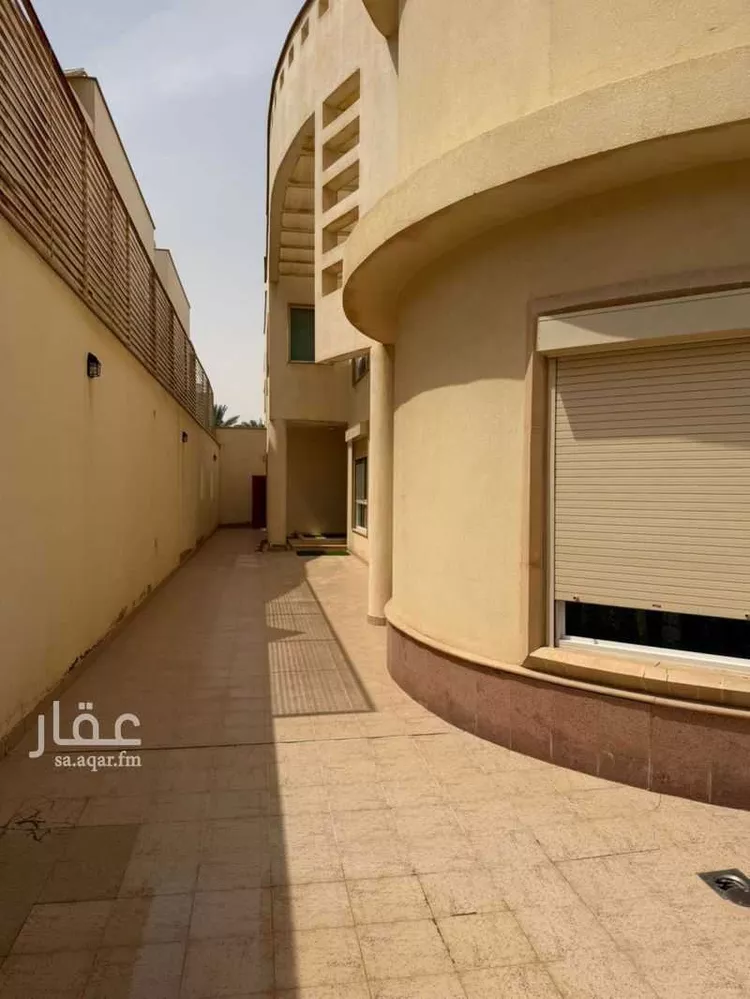 فيلا للبيع في شارع السعادة, حي الياسمين, مدينة الرياض, منطقة الرياض صورة 5