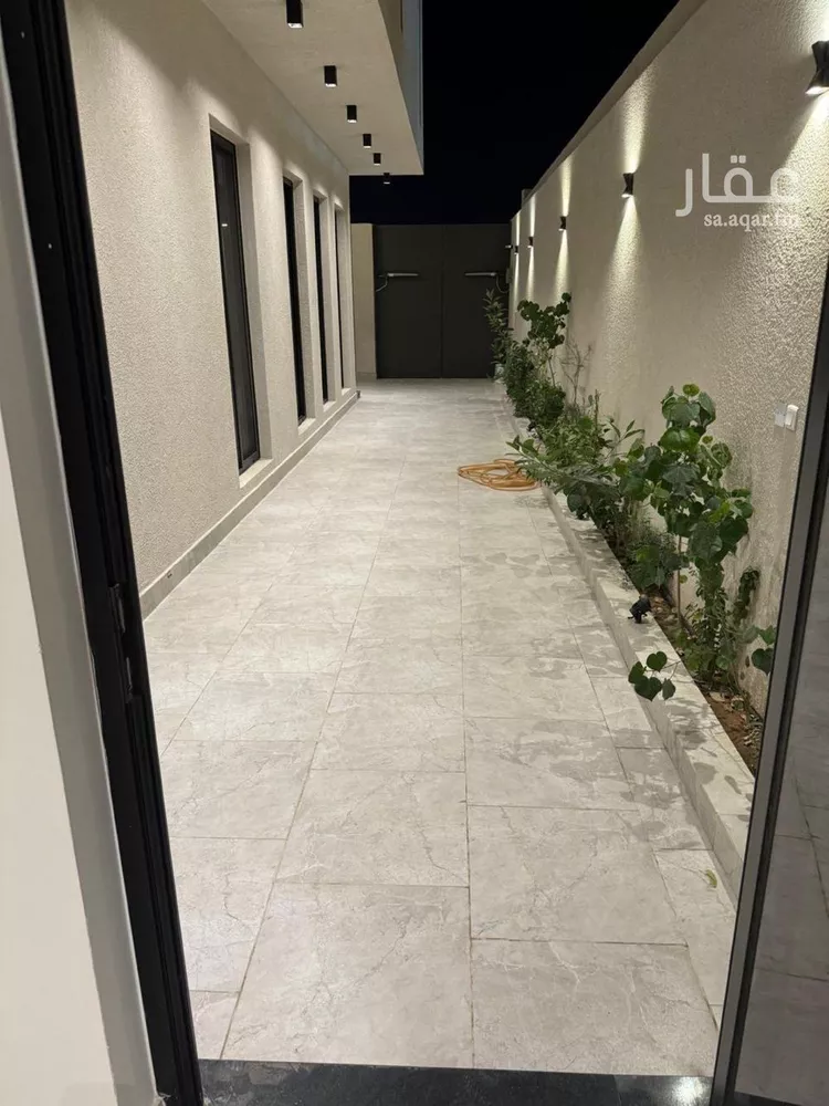 فيلا للإيجار في شارع عبدالله بن العاص, حي العارض, مدينة الرياض, منطقة الرياض صورة 3