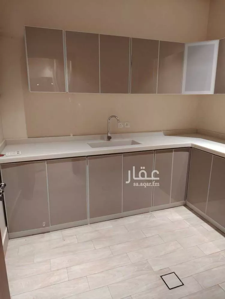 شقة للإيجار في شارع عبدالله بن العاص, حي العارض, مدينة الرياض, منطقة الرياض 8