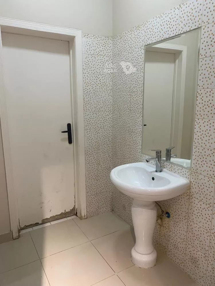 عمارة للإيجار في شارع الفرسان, حي المونسية, مدينة الرياض, منطقة الرياض 6