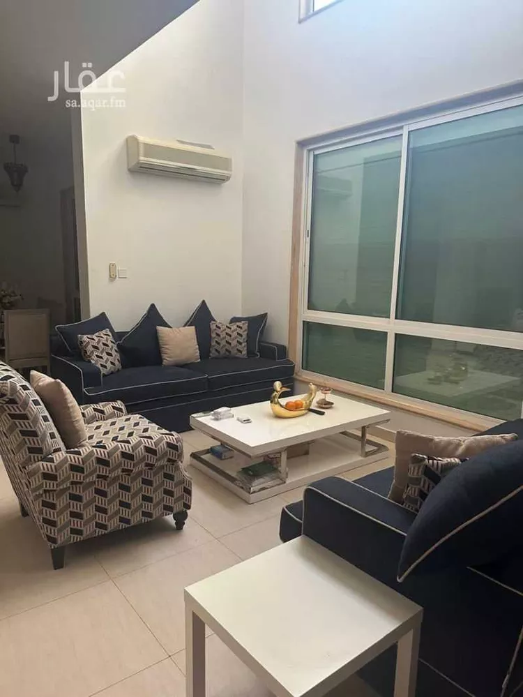 فيلا للبيع في شارع السعادة, حي الياسمين, مدينة الرياض, منطقة الرياض 1 صورة