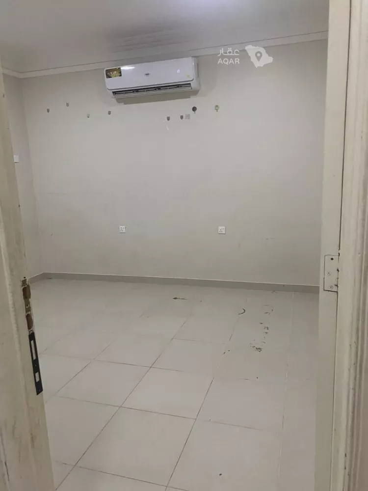 عمارة للإيجار في شارع الفرسان, حي المونسية, مدينة الرياض, منطقة الرياض 11