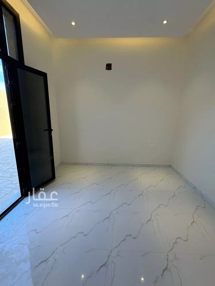 استراحة للبيع في شارع مخطط الاراضي البيضاء 29, حي مخطط الاراضي البيضاء3, مدينة ثادق, منطقة الرياض صورة 2