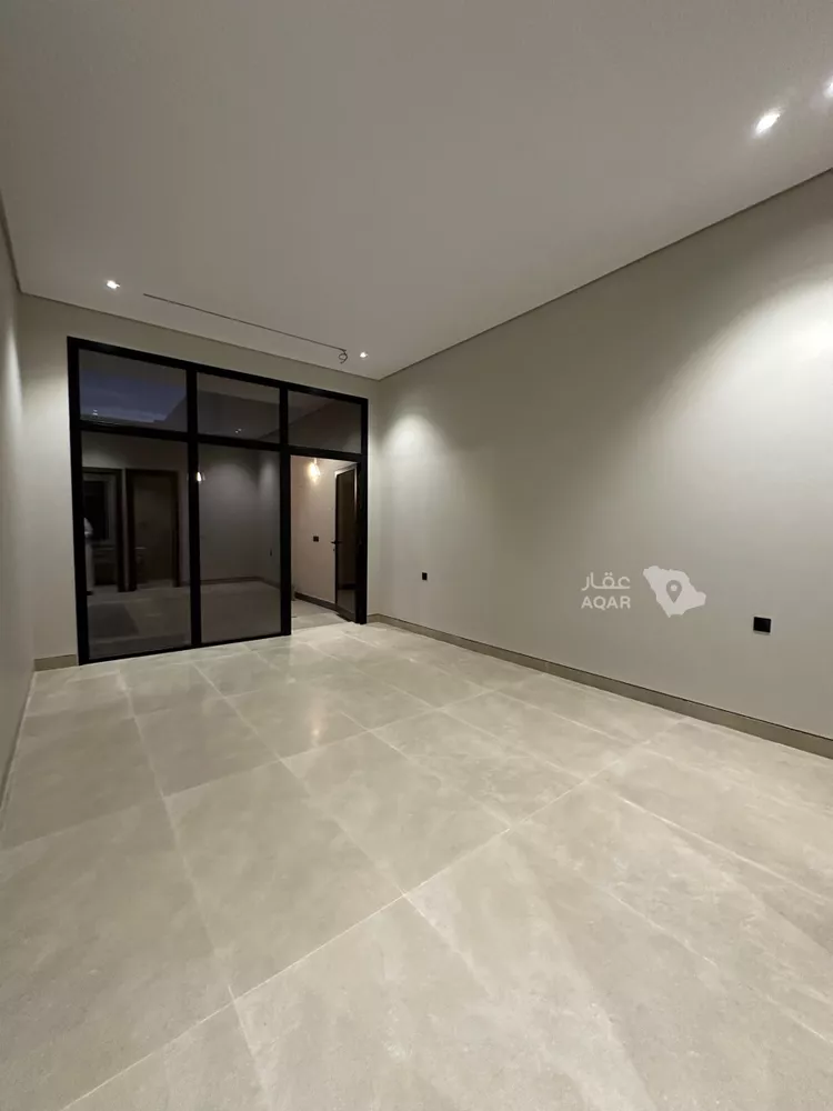 دور للبيع في شارع العينين, حي إشبيلية, مدينة الرياض, منطقة الرياض صورة 5