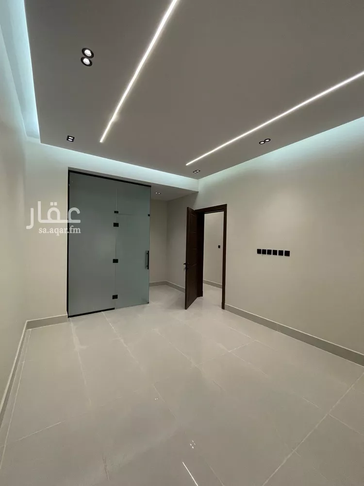 دور للبيع في شارع رقم 47, حي الندوة, مدينة الرياض, منطقة الرياض صورة 4