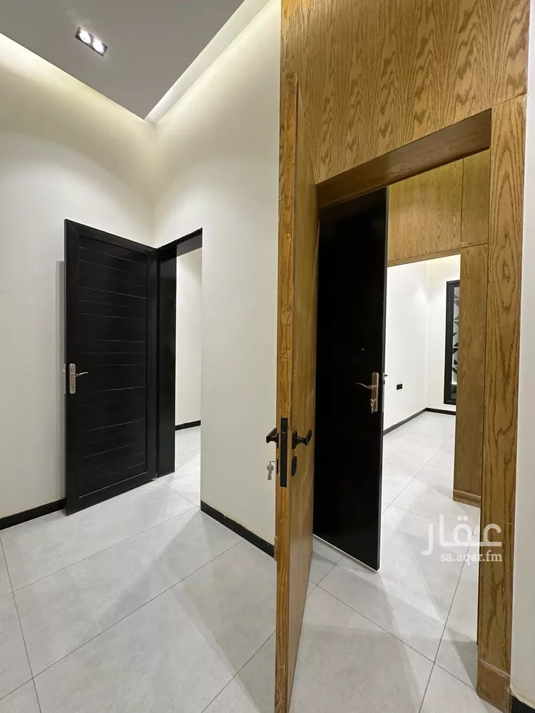 شقة للبيع في شارع رقم 206, حي الجنادرية, مدينة الرياض, منطقة الرياض 8