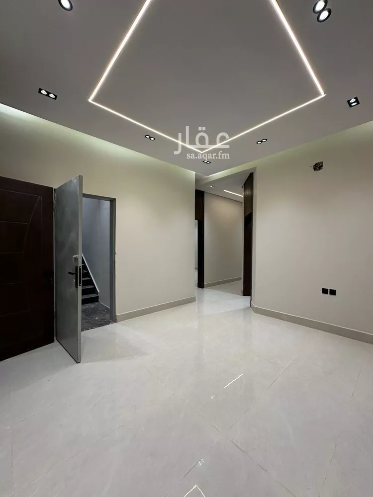 Floor for Sale in Riyadh An Nadhim 9
