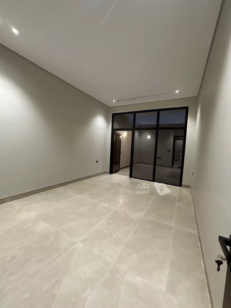 دور للبيع في شارع العينين, حي إشبيلية, مدينة الرياض, منطقة الرياض 8