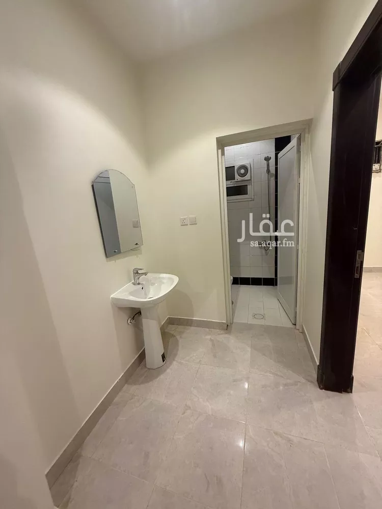 شقة للإيجار في شارع رقم 319, حي الملقا, مدينة الرياض, منطقة الرياض صورة 2