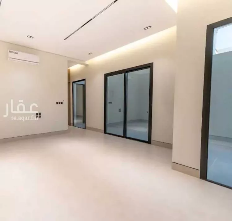 دور للبيع في شارع الحلوة, حي إشبيلية, مدينة الرياض, منطقة الرياض صورة 3