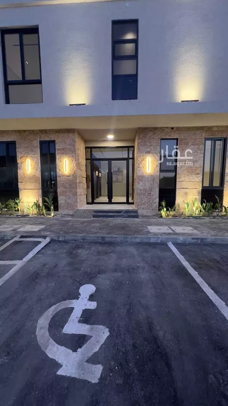 شقة للبيع في شارع الشيخ عبدالرحمن بن إسحاق بن عبدالرحمن, حي المنار, مدينة الرياض, منطقة الرياض صورة 3